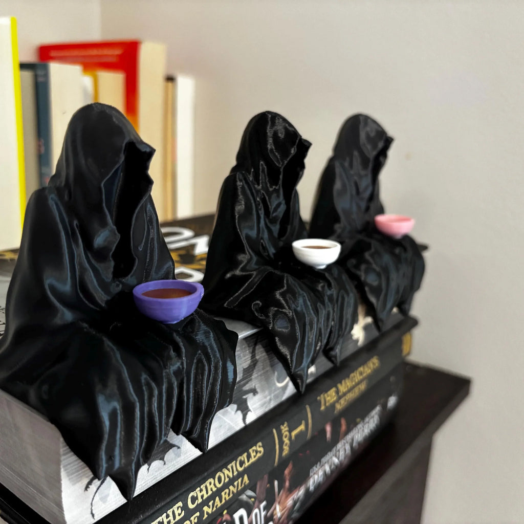 ACOTAR Suriel Holding Book or Teacup / Bookshelf Grim Reaper / Ghost / Death Figurine