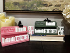 Arched Books Read 0-999 Counter: Bookworm Decor with Dice - Track Reading Progress with this Decorative Piece for Book Lovers