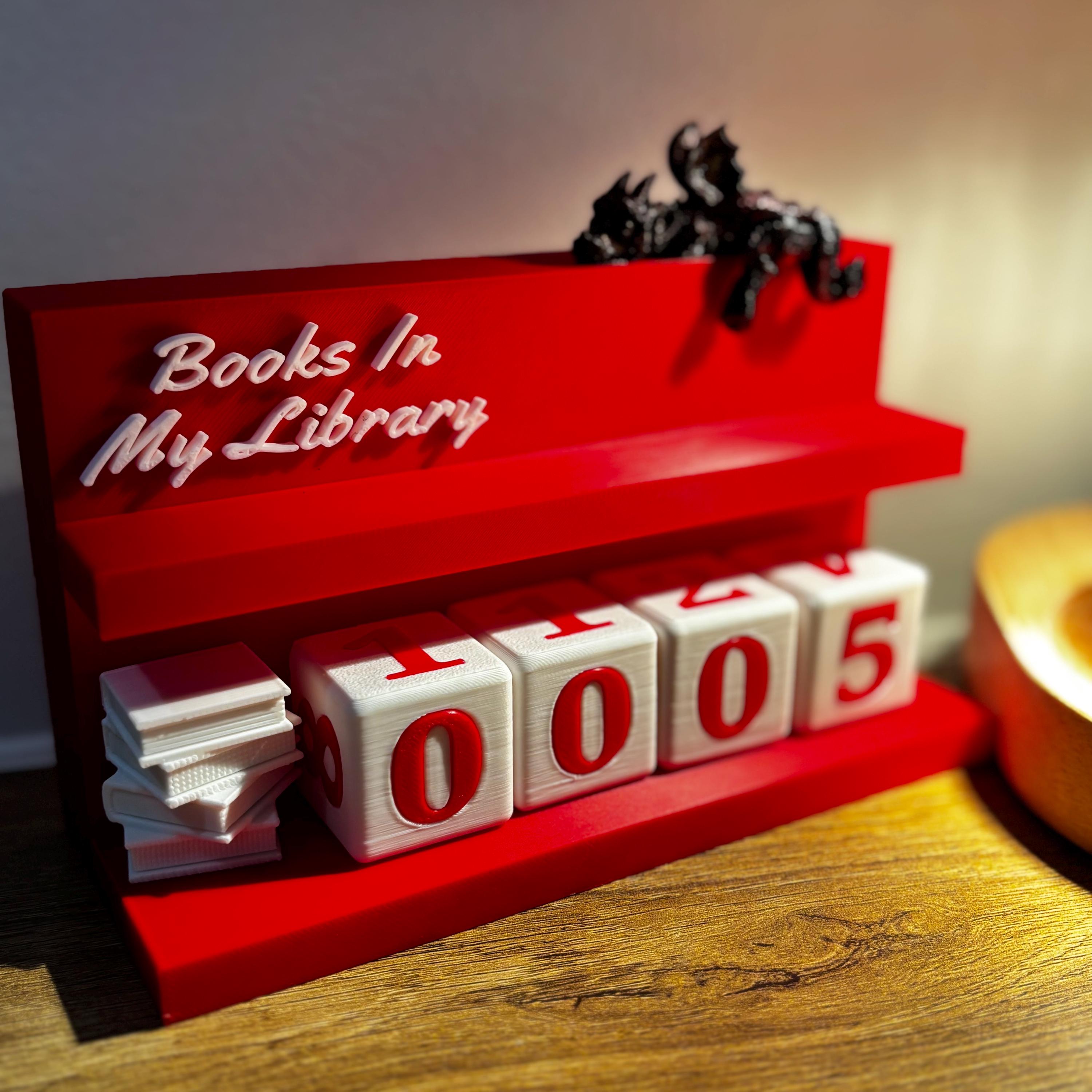 Books in My Library Counter 1000+: Bookworm Decor with Dice - Track Reading Progress with this Decorative Piece for Book Lovers
