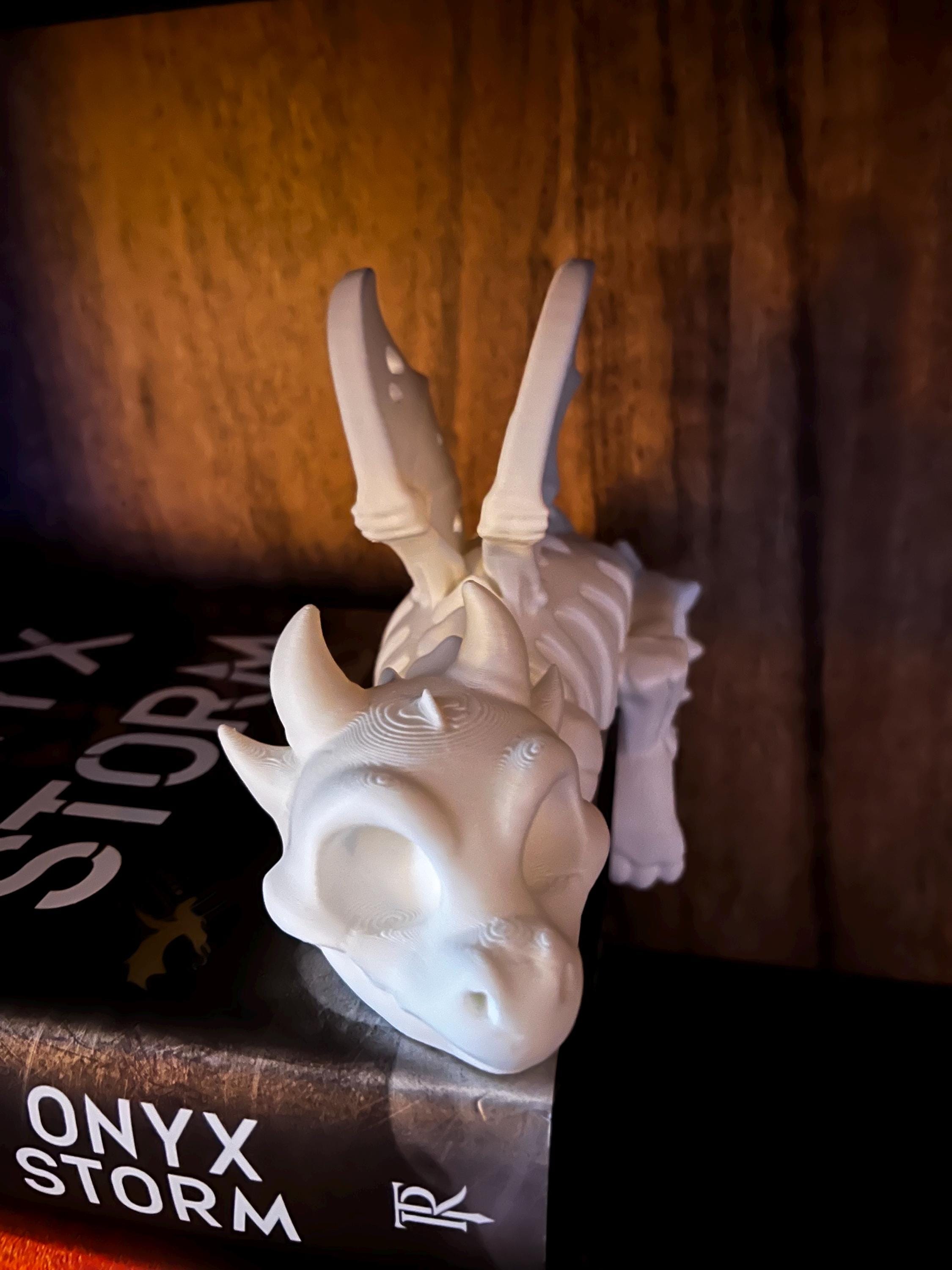 Skeleton Bookshelf Dragon: Limited Edition for Halloween, Fourth Wing Empyrean Series, Bookish Decor for Bookies, Booktok, Dead, Death