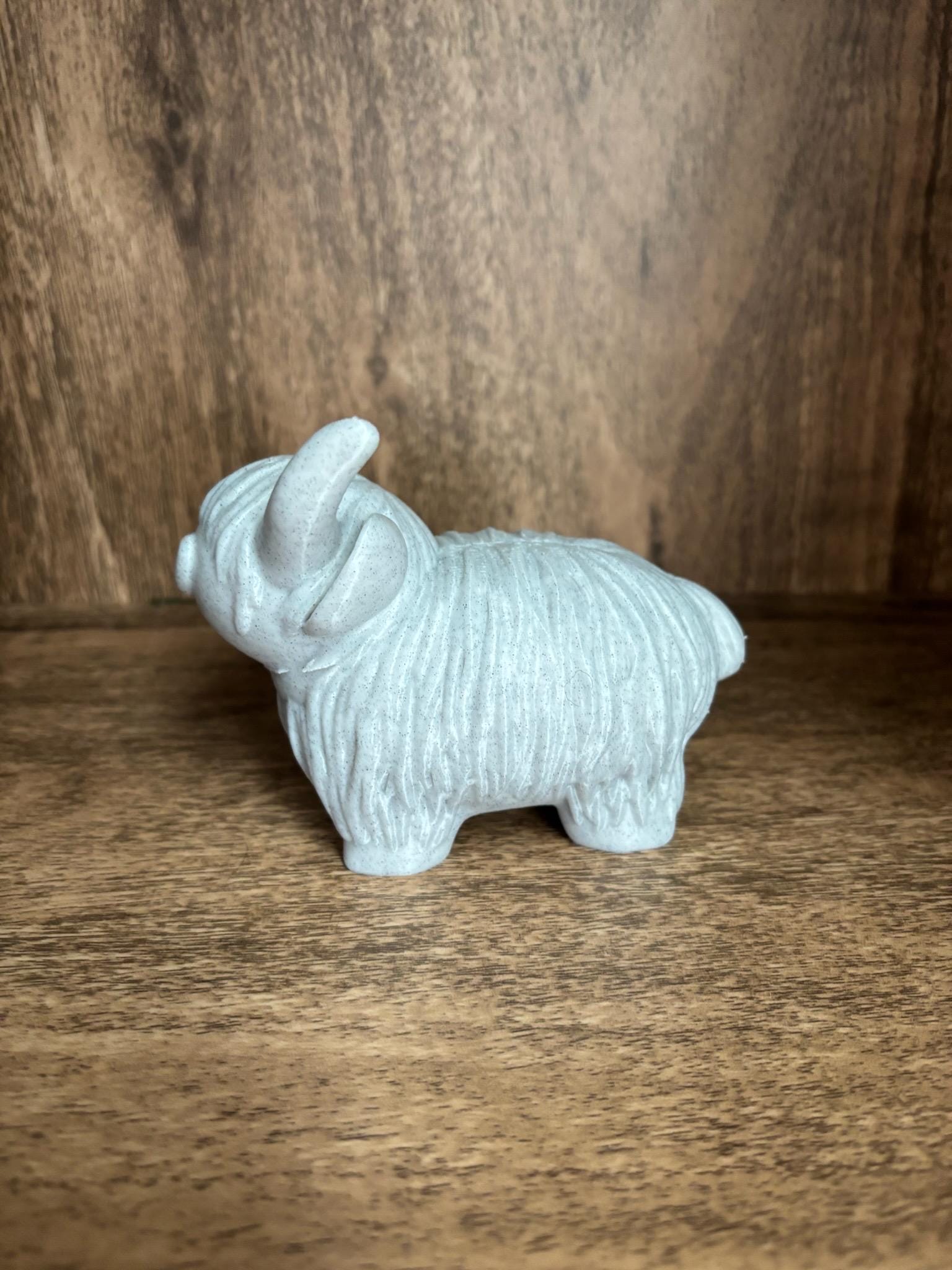 Highland Cow Ring Holder: Custom 3D Printed Farmhouse Jewelry Organizer __etsy:6789711083