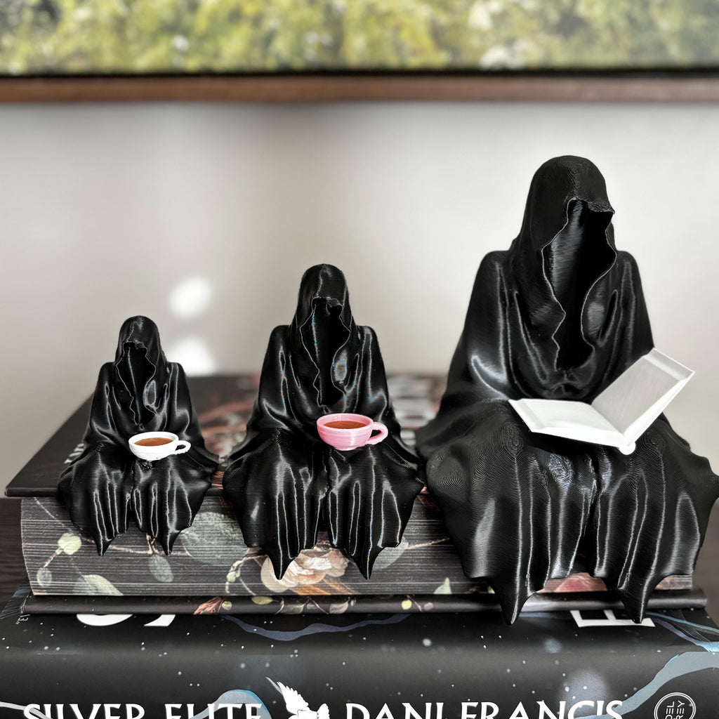 ACOTAR Suriel Holding Book or Teacup / Bookshelf Grim Reaper / Ghost / Death Figurine __etsy:7392435591